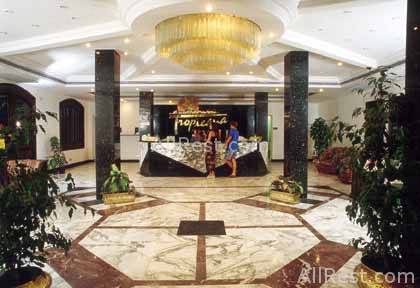 Tropicana Tivoli Hotel 5